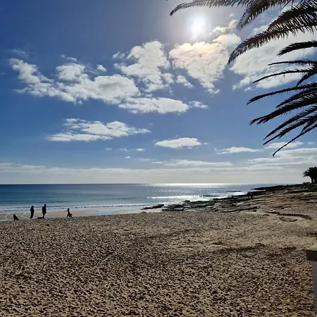 Montanha, 4 Bedroom Villa, With Swimming Pool, Loungers And Alfresco Dining, 10 Min Walk To The Beautiful Da Beach, Shops, Bars And Restaurants! * Senhora da Luz